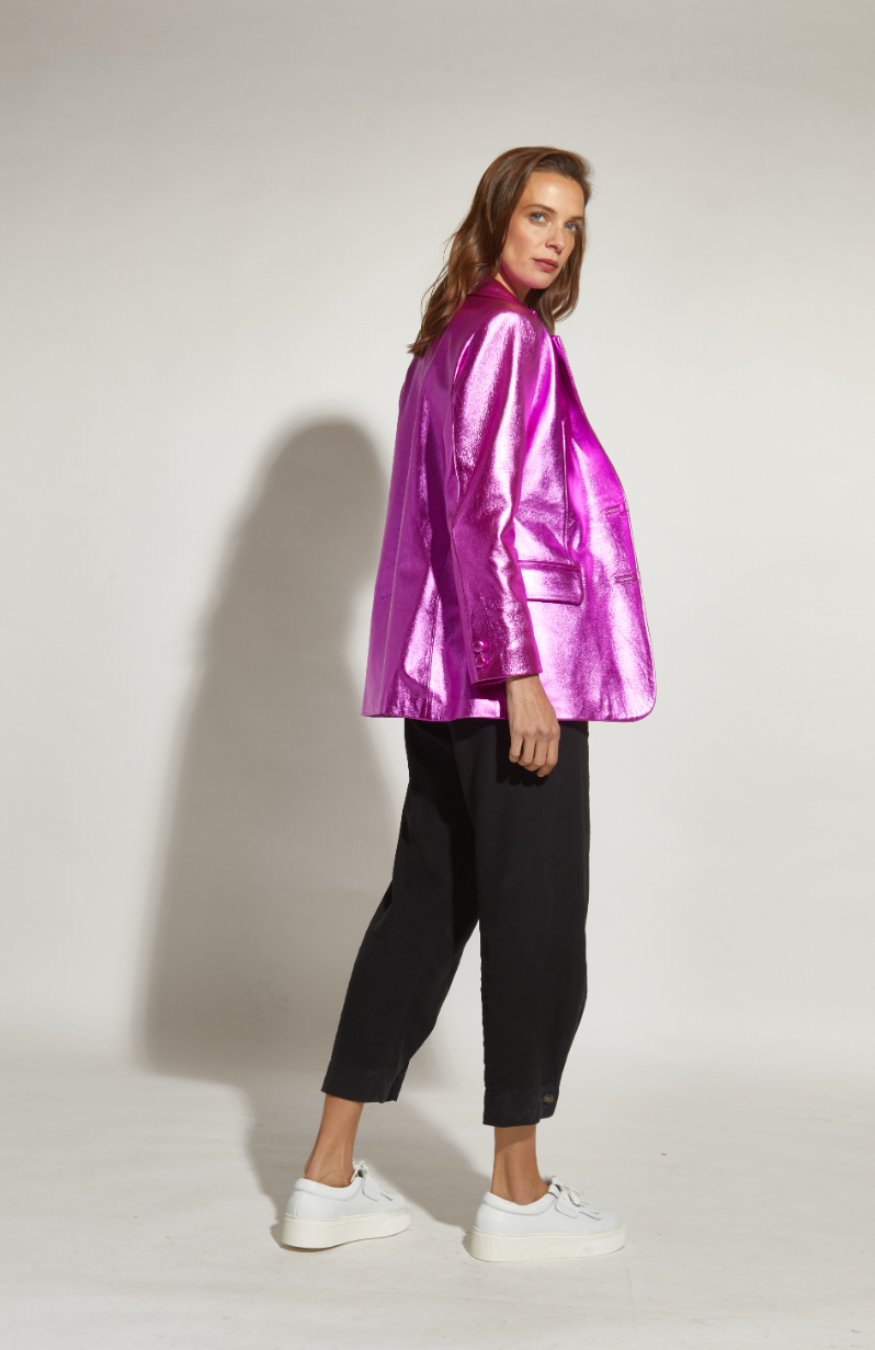 BLAZER DE CUERO AMALIA BOTONES FUCSIA METALIZADO