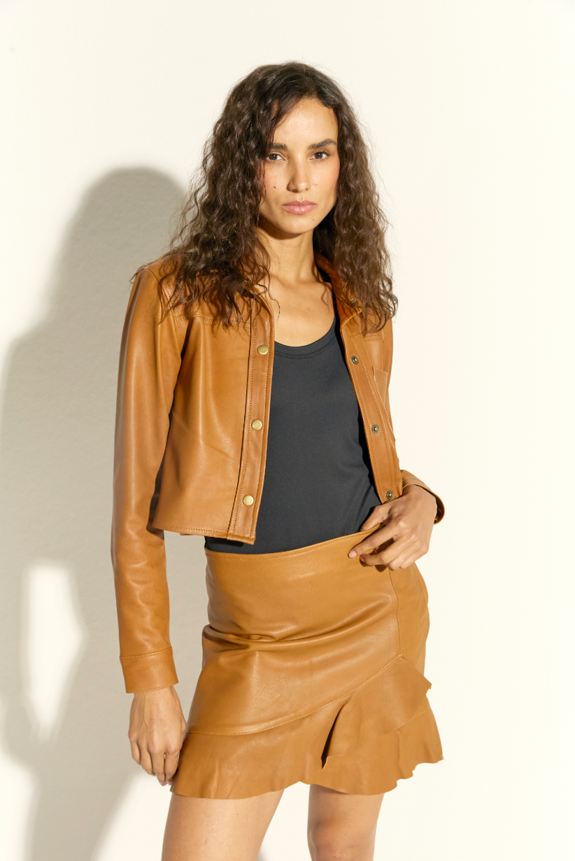 CHAQUETA DE CUERO EMILIA CAMEL