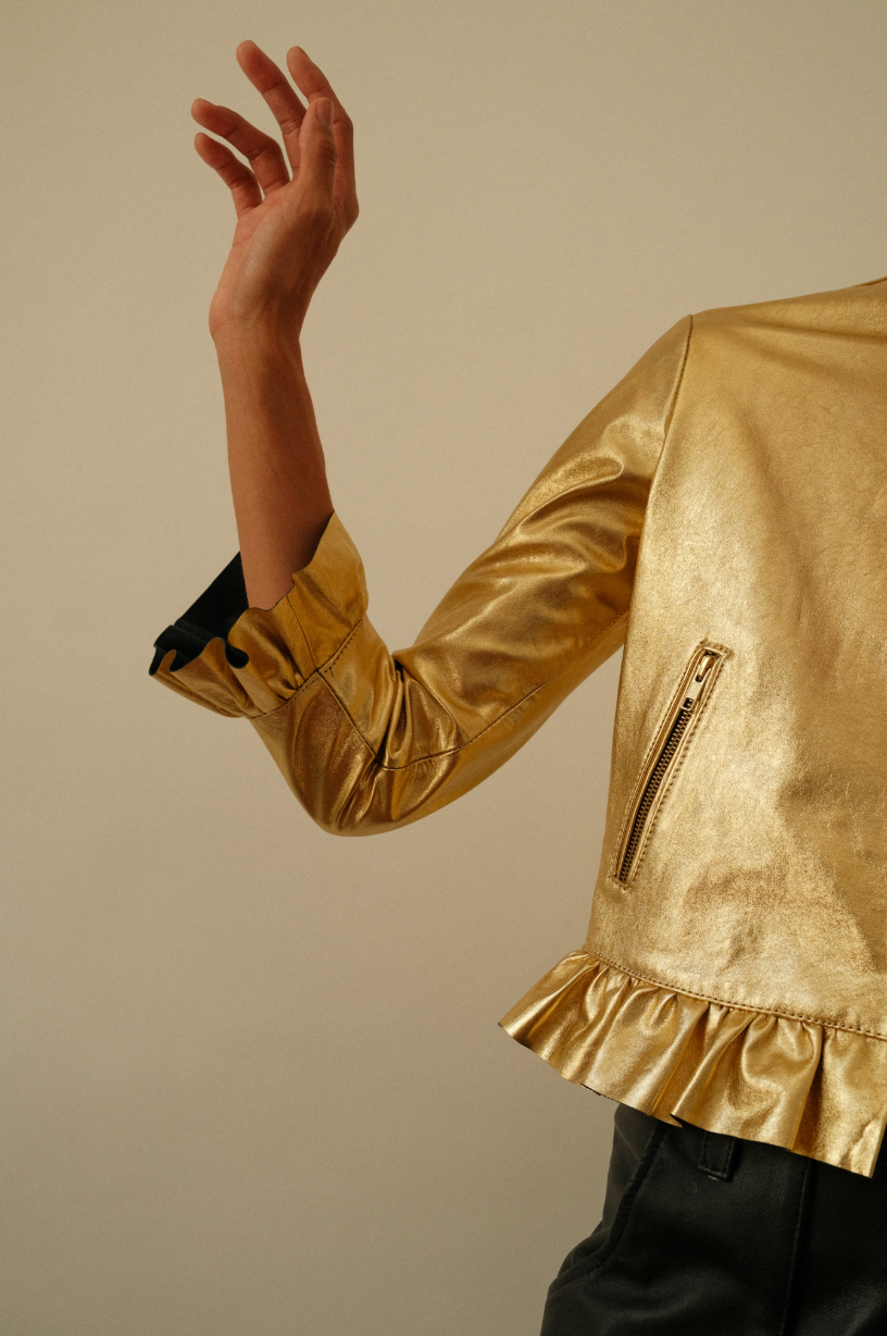 CHAQUETA DE CUERO FERNANDA DORADO