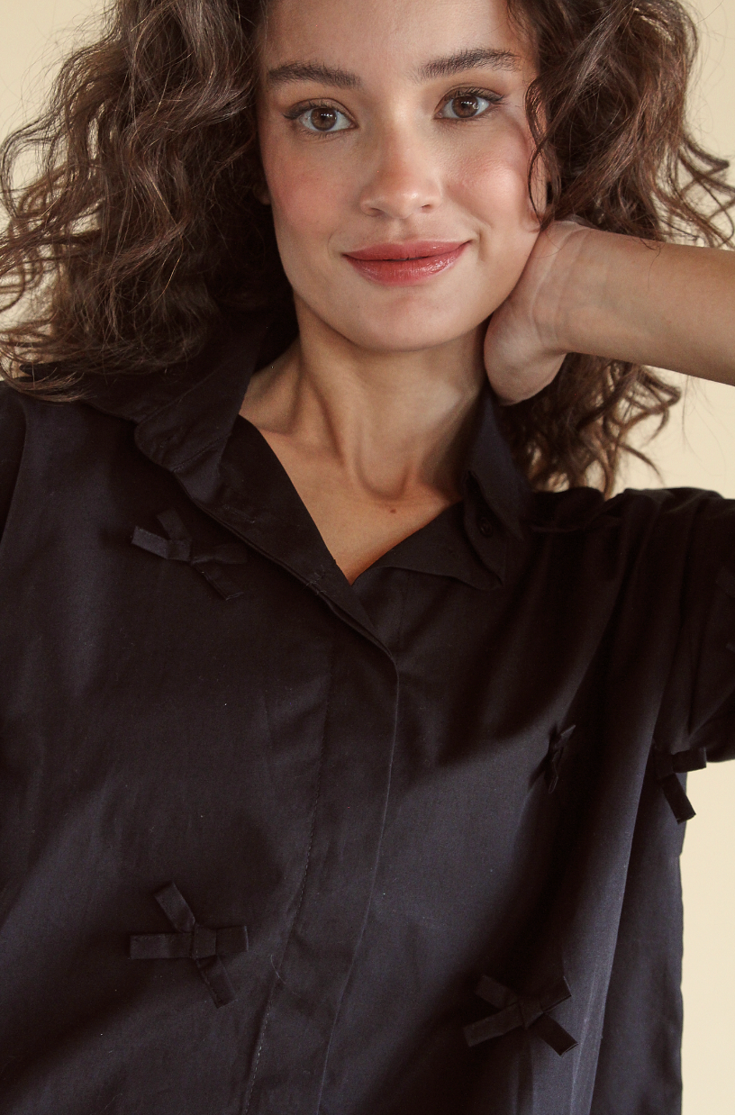 BLUSA ELOISA CON LAZOS NEGRO