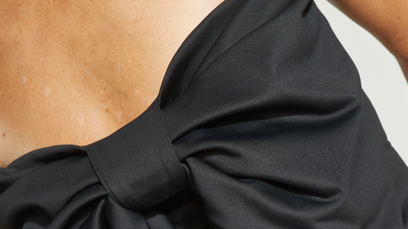 TOP STRAPLESS ROSA NEGRO