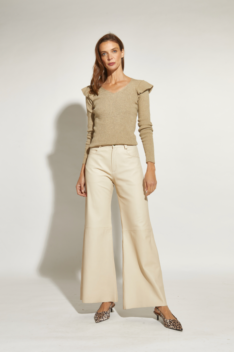 PANTALON CUERO HUESO