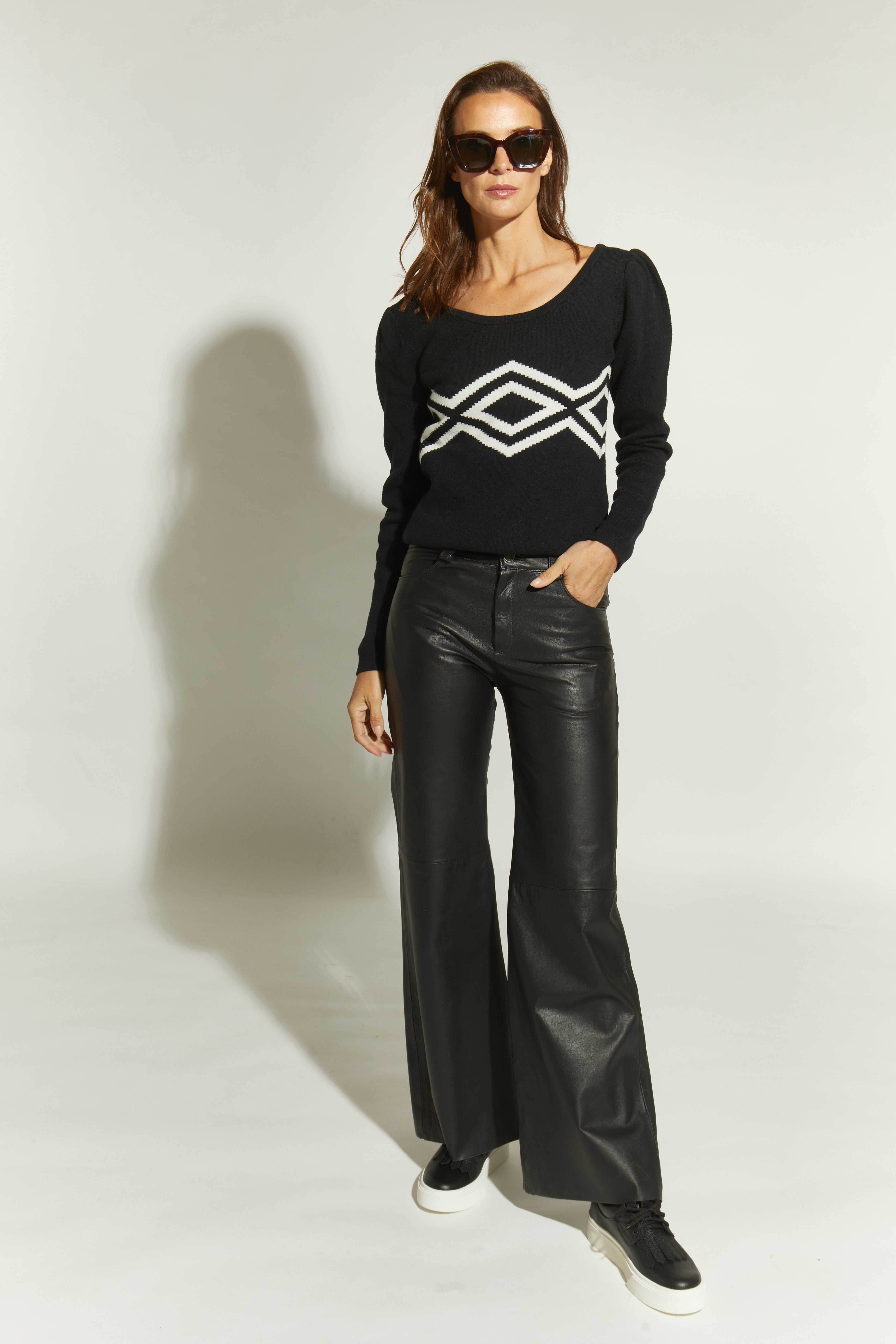 PANTALON CUERO NEGRO