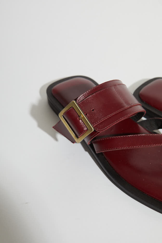 CHALA PAULA DEDO CRUZADO BURDEO