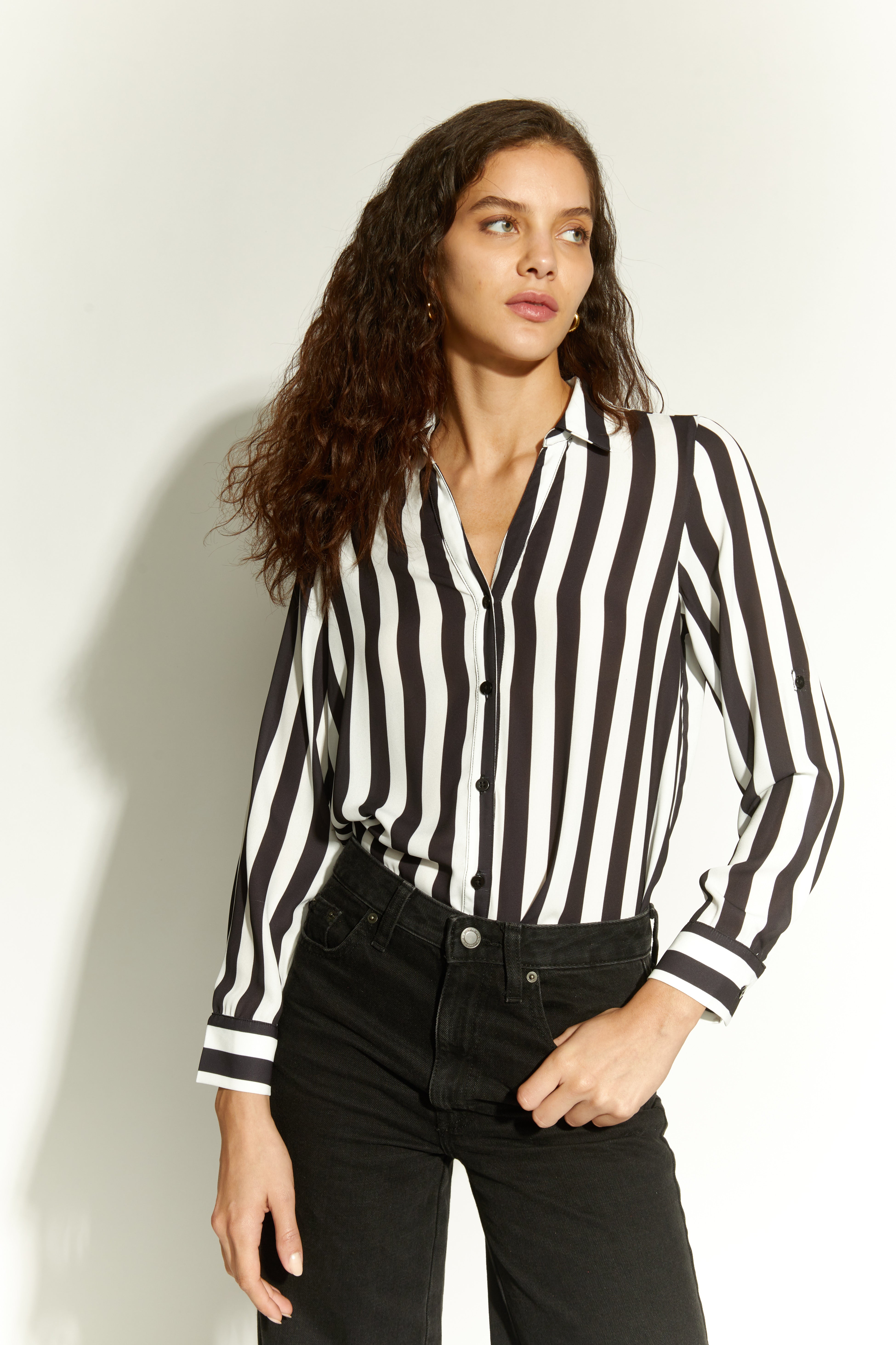 BLUSA MONSTERA ESPERANZA RAYAS BLANCO/NEGRO