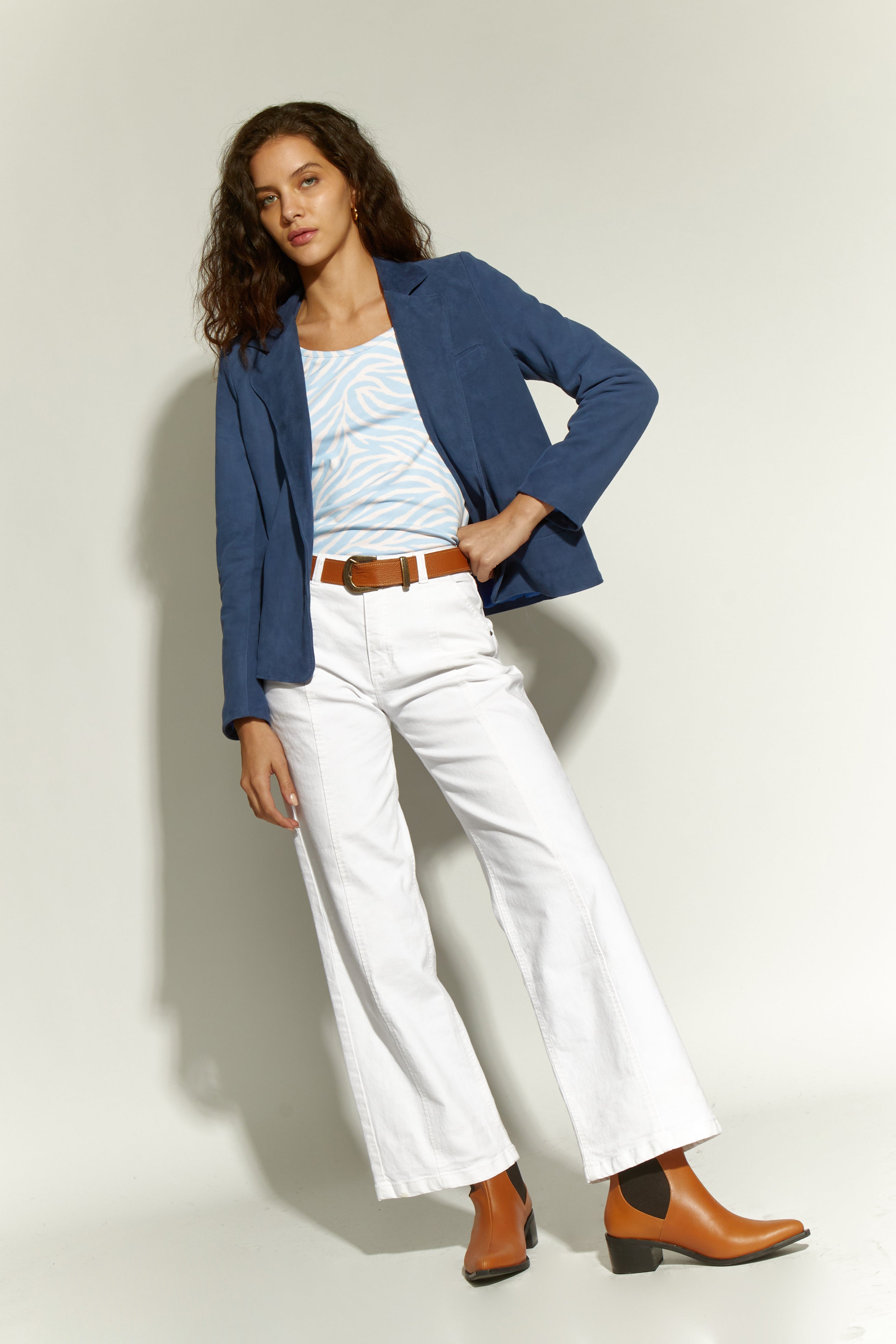 BLAZER GAMUZA AZUL