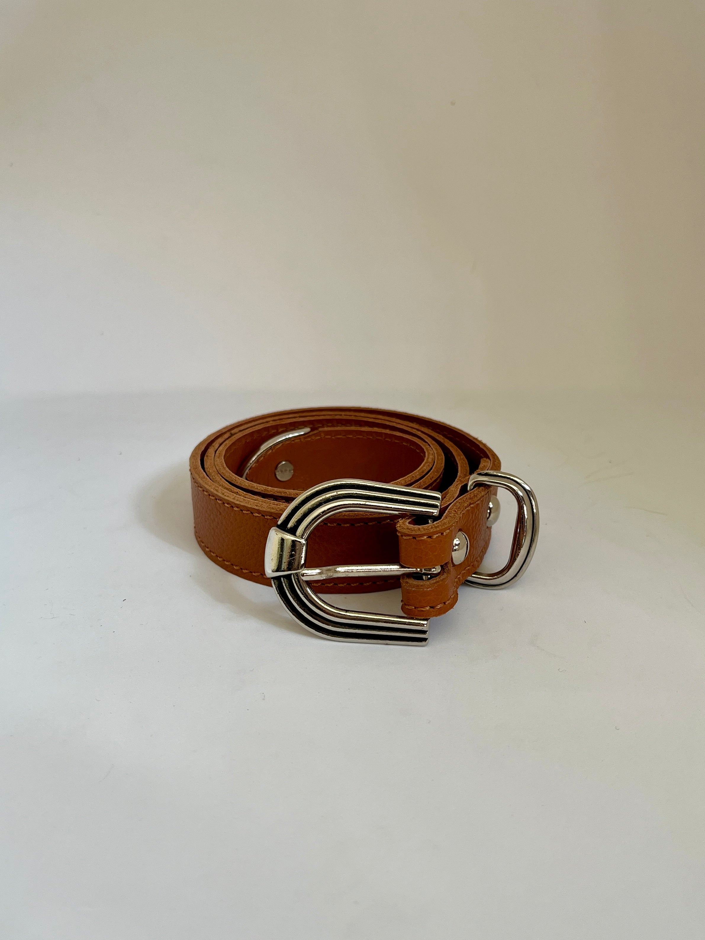 CINTURON FRIDA HEBILLA TEXANA CAMEL