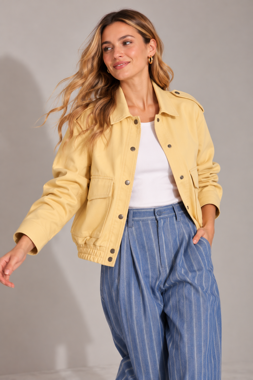 CHAQUETA CUERO MOTOQUERA ELASTICO CINTURA BUTTER YELLOW