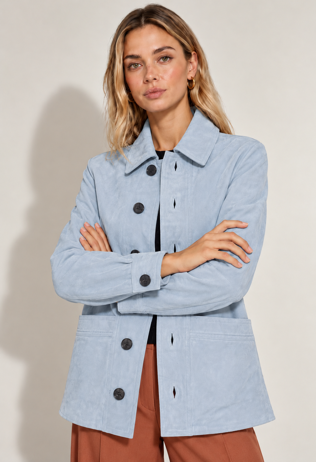 CHAQUETA GAMUZA DROP LARGA BOLSILLOS BOTONES CELESTE