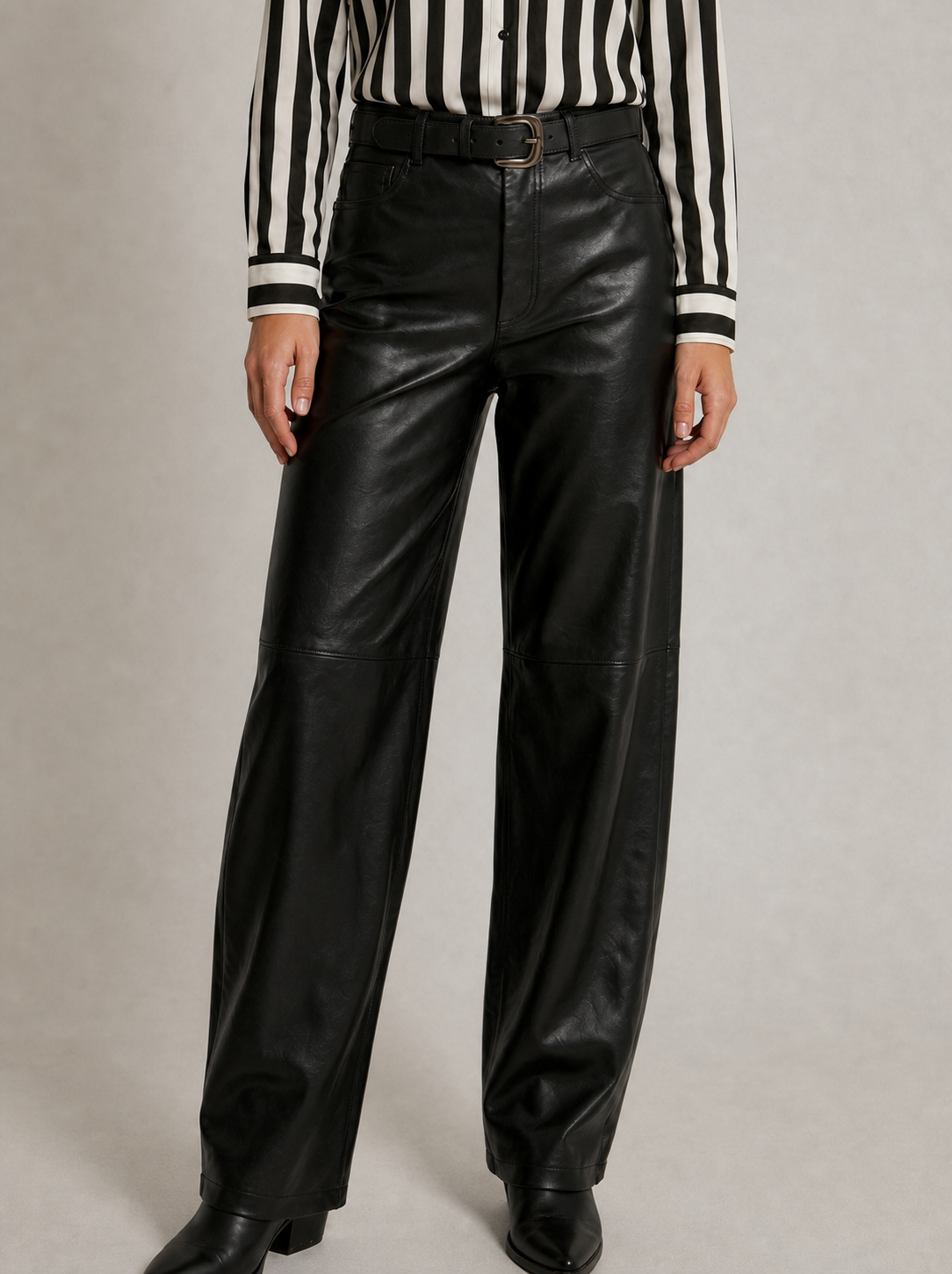 PANTALÓN CUERO BUGGY NEGRO
